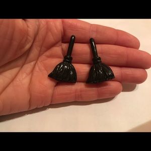 🌙Witch Broom Clip On Earrings🌙